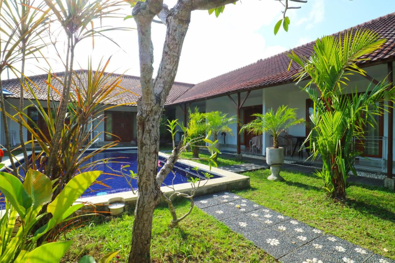 Pererenan Nengah Guest House Canggu Exterior foto